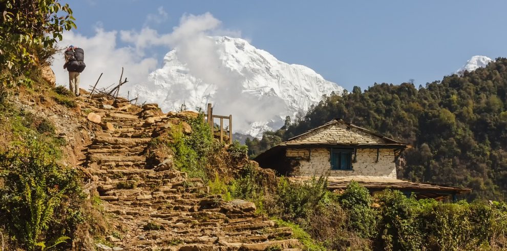 nepal, trekking, mountains-7164044.jpg